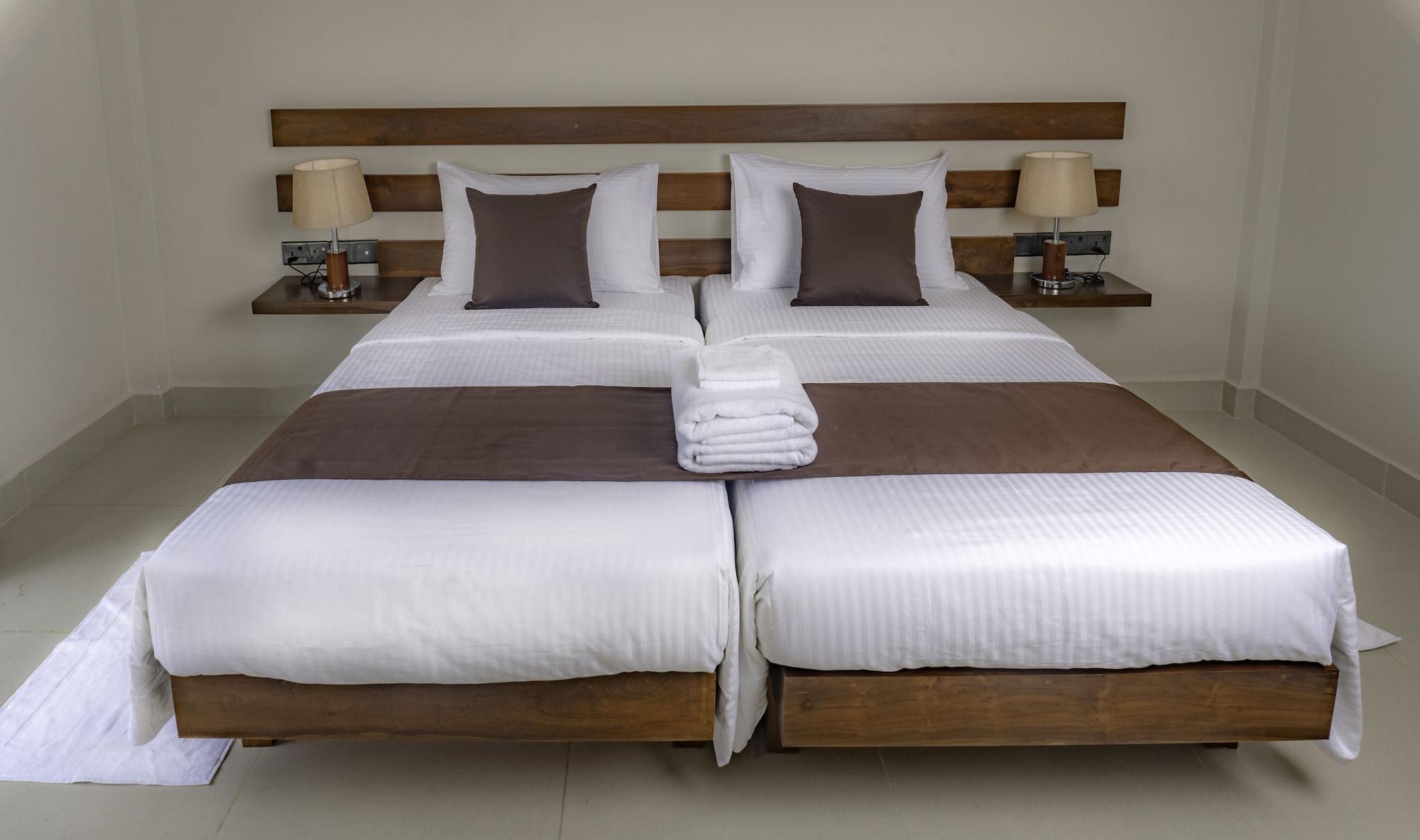 Hive 68 - Hotel And Resorts Negombo Extérieur photo
