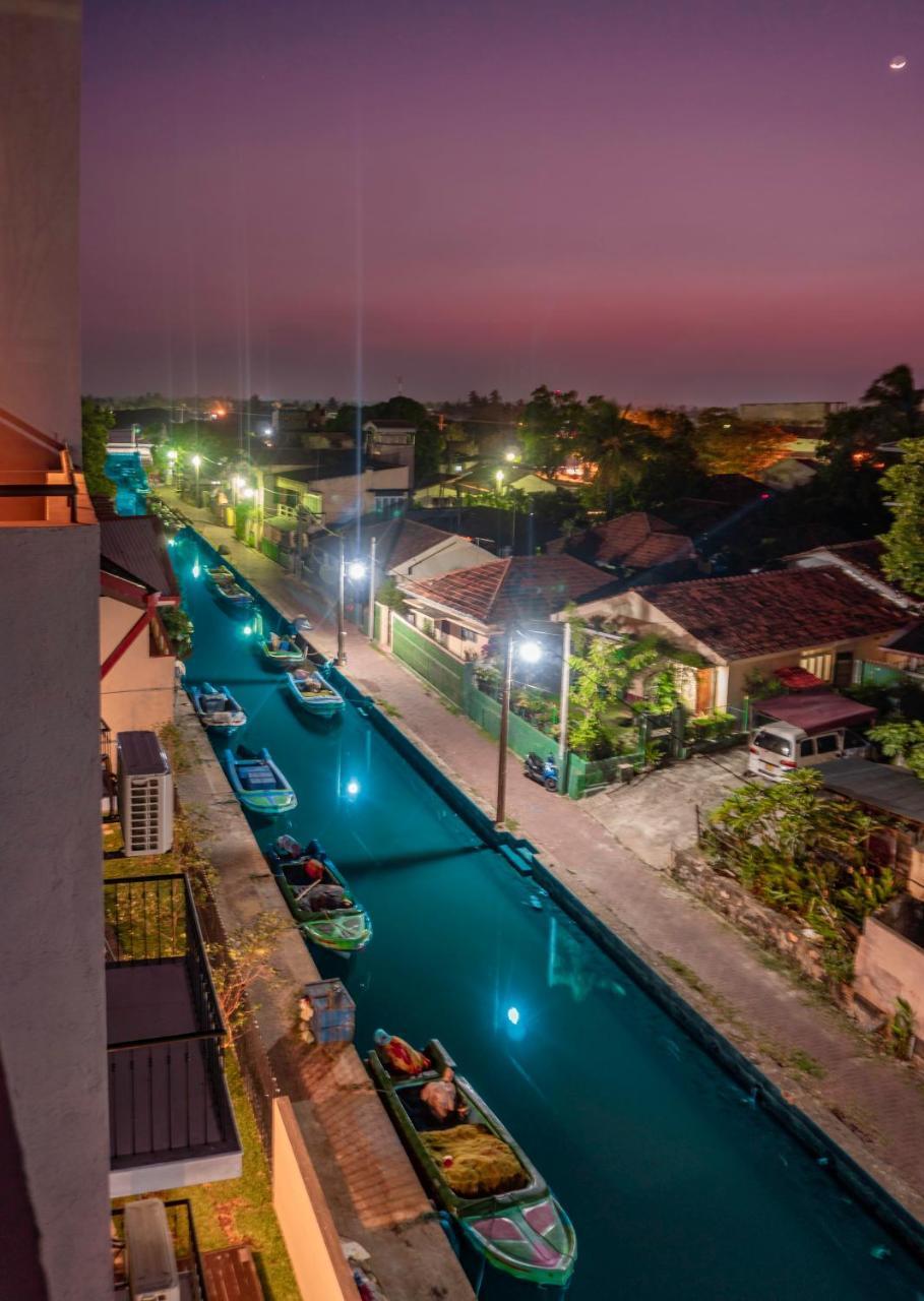 Hive 68 - Hotel And Resorts Negombo Extérieur photo