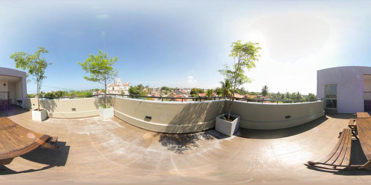 Hive 68 - Hotel And Resorts Negombo Extérieur photo