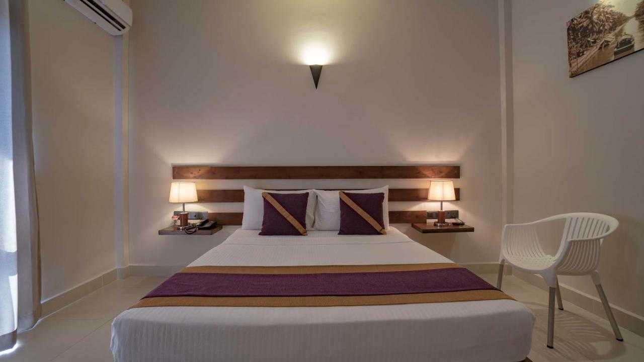 Hive 68 - Hotel And Resorts Negombo Extérieur photo